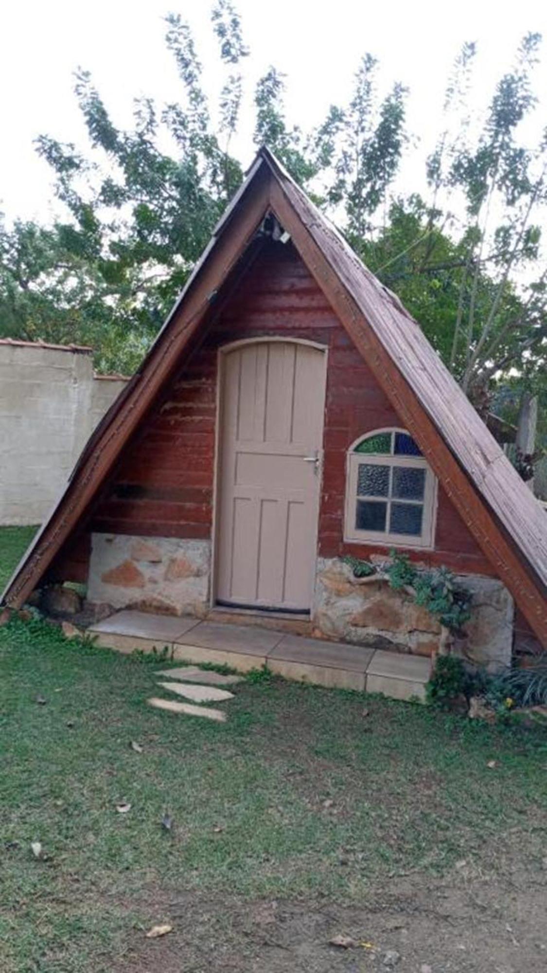 Chacara Familia Buscape Oliveira Βίλα Aracariguama Εξωτερικό φωτογραφία